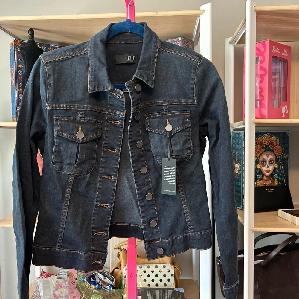Kut From Cloth Women's Blue Denim Jacket NWT size Small